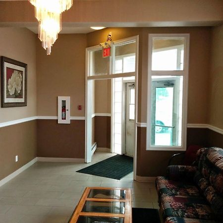Bonnyville Hotel Ngoại thất bức ảnh