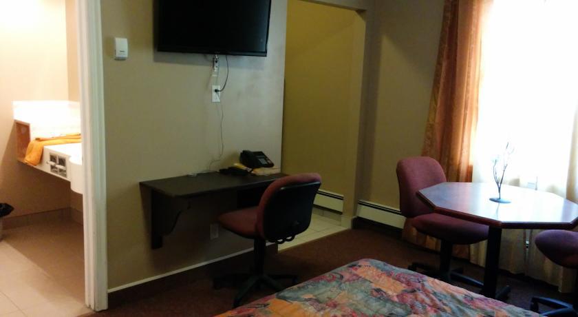 Bonnyville Hotel Phòng bức ảnh