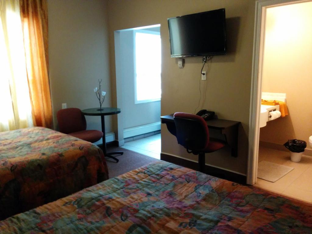 Bonnyville Hotel Ngoại thất bức ảnh